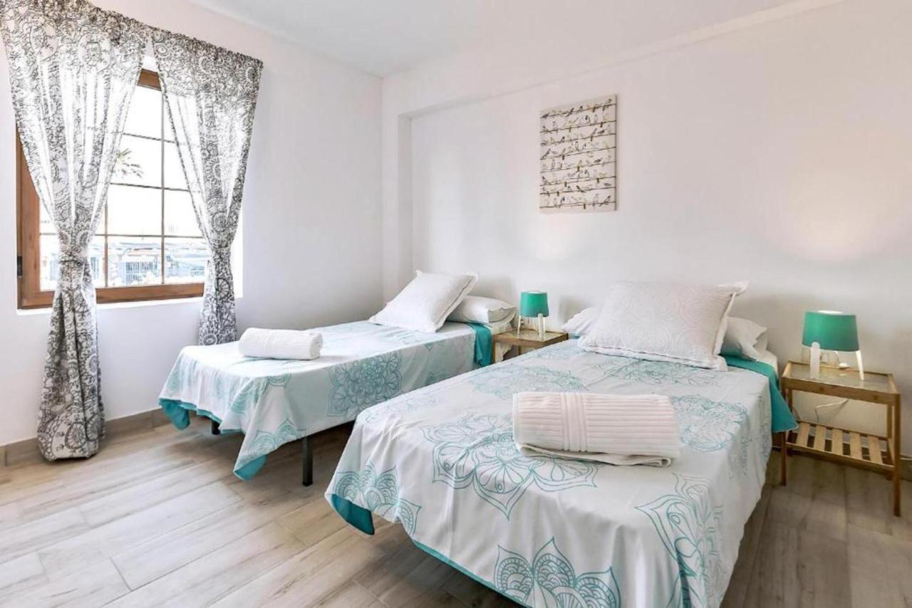 Two Bedroom Apartment With Wifi, Close To The Beach, In Playa De Las Americas Esterno foto