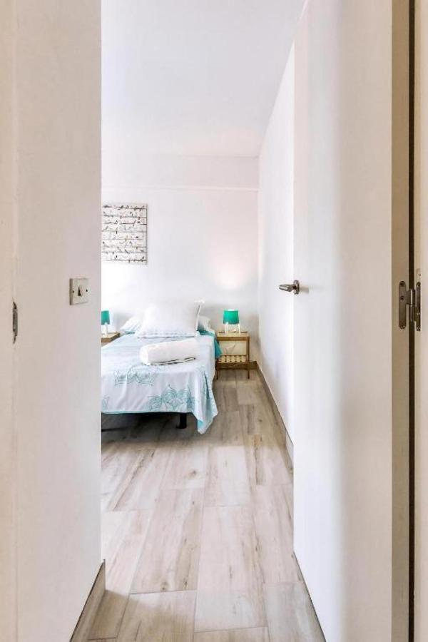 Two Bedroom Apartment With Wifi, Close To The Beach, In Playa De Las Americas Esterno foto